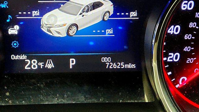 2019 Toyota Camry XSE Automatic with Panoramic Glass Roof - 22974282 - 15