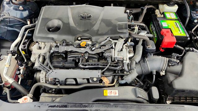 2019 Toyota Camry XSE Automatic with Panoramic Glass Roof - 22974282 - 25