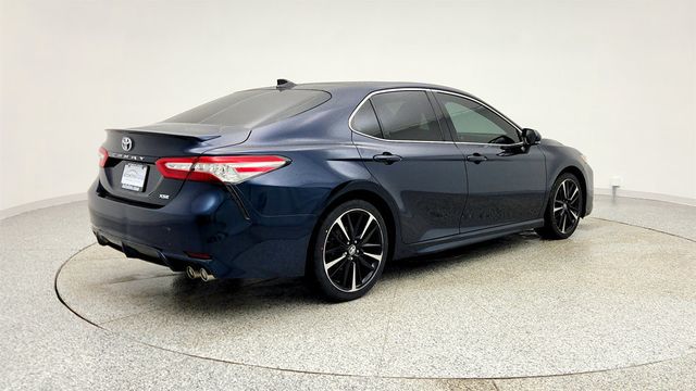 2019 Toyota Camry XSE Automatic with Panoramic Glass Roof - 22974282 - 4