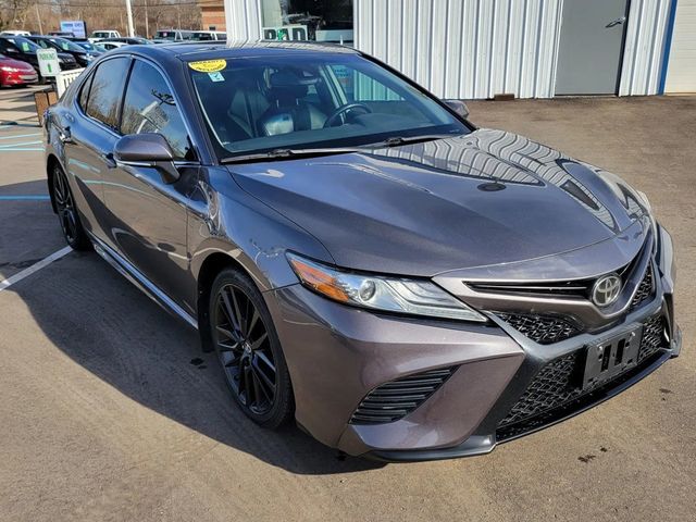 2019 Toyota Camry XSE Sedan 4D - 23009388 - 13