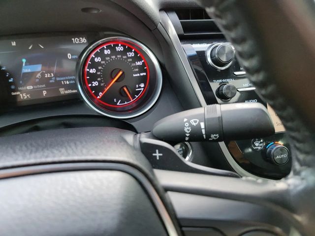 2019 Toyota Camry XSE Sedan 4D - 23009388 - 32