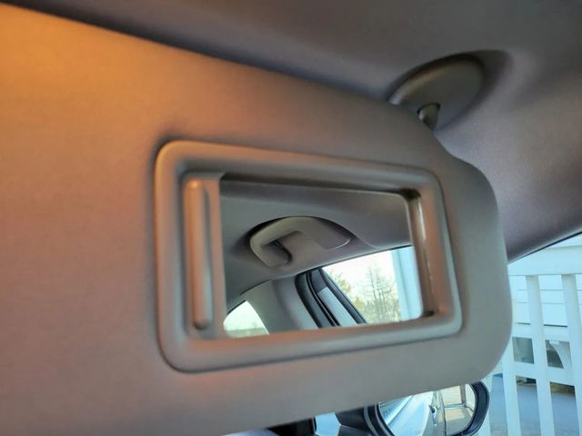 2019 Toyota Camry XSE Sedan 4D - 23009388 - 34