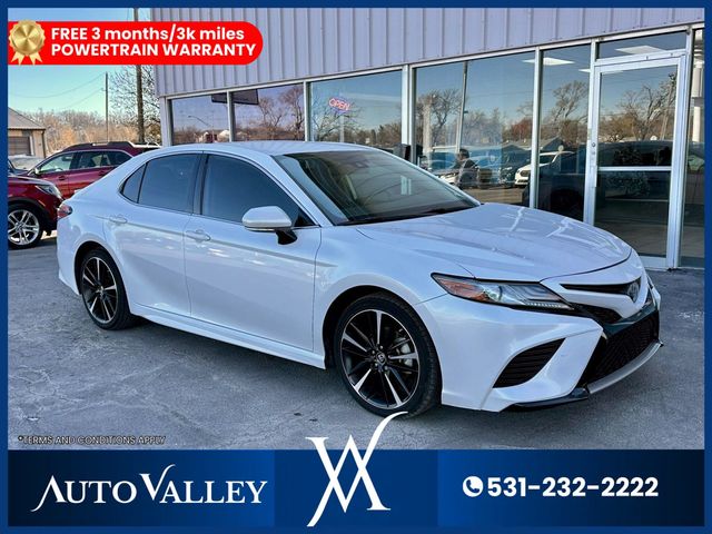 2019 Toyota Camry XSE Sedan 4D - 22939078 - 0