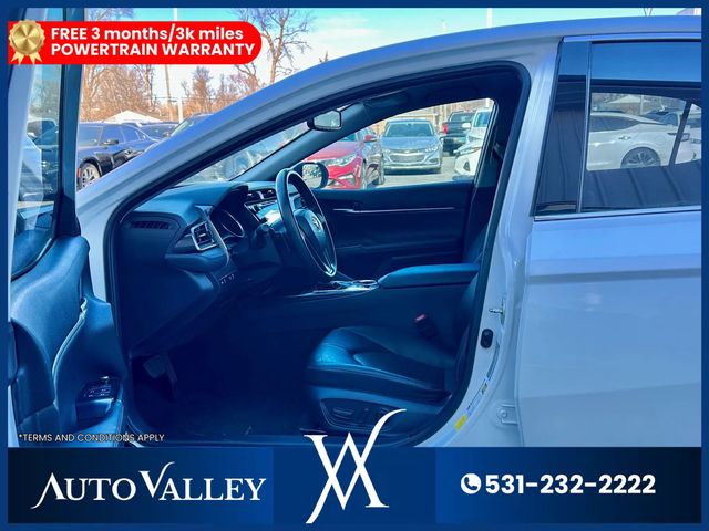 2019 Toyota Camry XSE Sedan 4D - 22939078 - 11