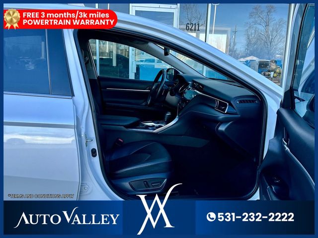 2019 Toyota Camry XSE Sedan 4D - 22939078 - 15