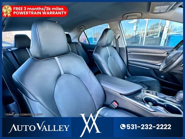 2019 Toyota Camry XSE Sedan 4D - 22939078 - 16