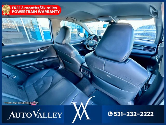 2019 Toyota Camry XSE Sedan 4D - 22939078 - 25