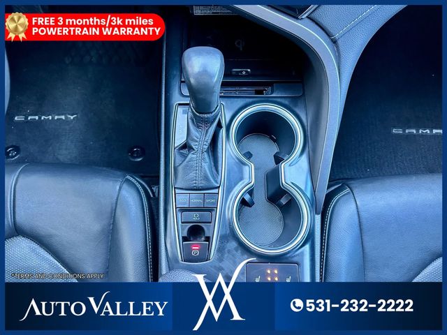 2019 Toyota Camry XSE Sedan 4D - 22939078 - 31