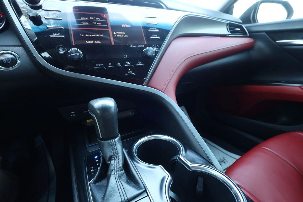 2019 Toyota Camry XSE TRIM, RED LEATHER SEATS, BLACKOUT WHEELS, BLUETOOTH, SPOILER - 22934292 - 21