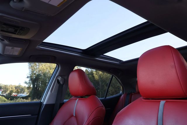 2019 Toyota Camry XSE TRIM, RED LEATHER SEATS, BLACKOUT WHEELS, BLUETOOTH, SPOILER - 22934292 - 27