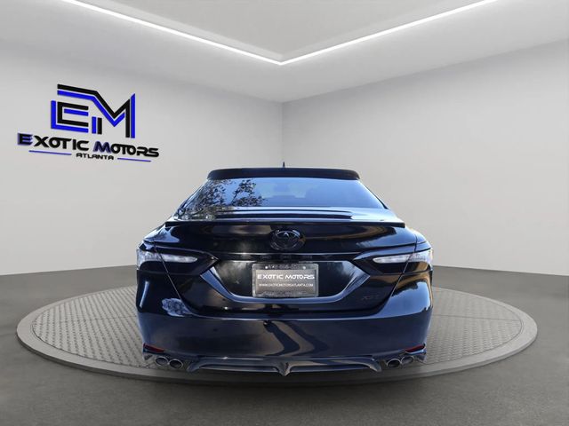 2019 Toyota Camry XSE TRIM, RED LEATHER SEATS, BLACKOUT WHEELS, BLUETOOTH, SPOILER - 22934292 - 3