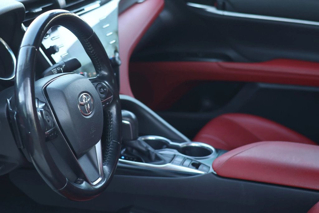 2019 Toyota Camry XSE TRIM, RED LEATHER SEATS, BLACKOUT WHEELS, BLUETOOTH, SPOILER - 22934292 - 8