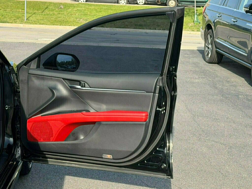 2019 Toyota Camry XSE V6 Automatic - 23025020 - 18