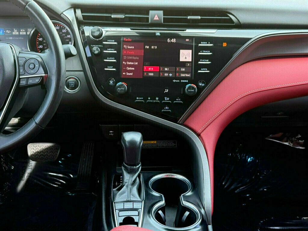 2019 Toyota Camry XSE V6 Automatic - 23025020 - 22