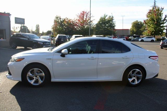 2019 Toyota Camry Hybrid LE CVT - 22923303 - 5