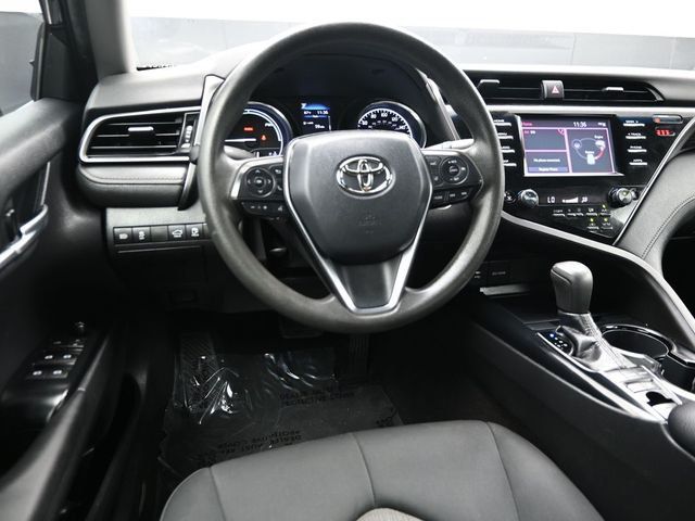 2019 Toyota Camry Hybrid LE CVT - 23010172 - 15