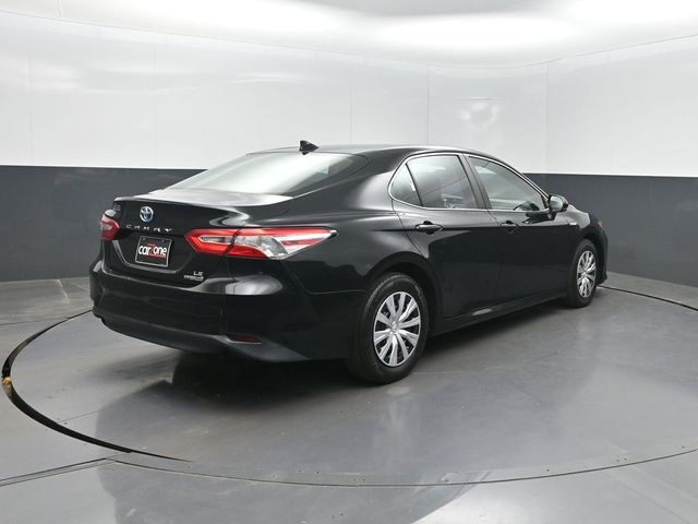 2019 Toyota Camry Hybrid LE CVT - 23010172 - 4