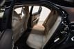 2019 Toyota Camry Hybrid LE CVT - 23067072 - 31