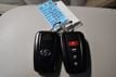 2019 Toyota Camry Hybrid LE CVT - 23067072 - 82