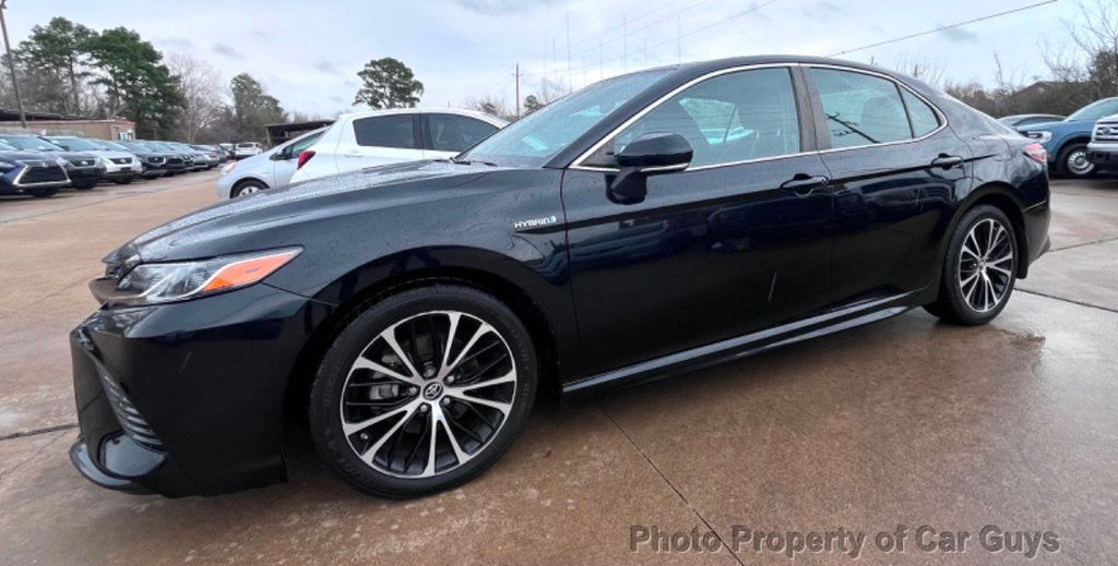 2019 Toyota Camry Hybrid SE CVT - 22318453 - 11