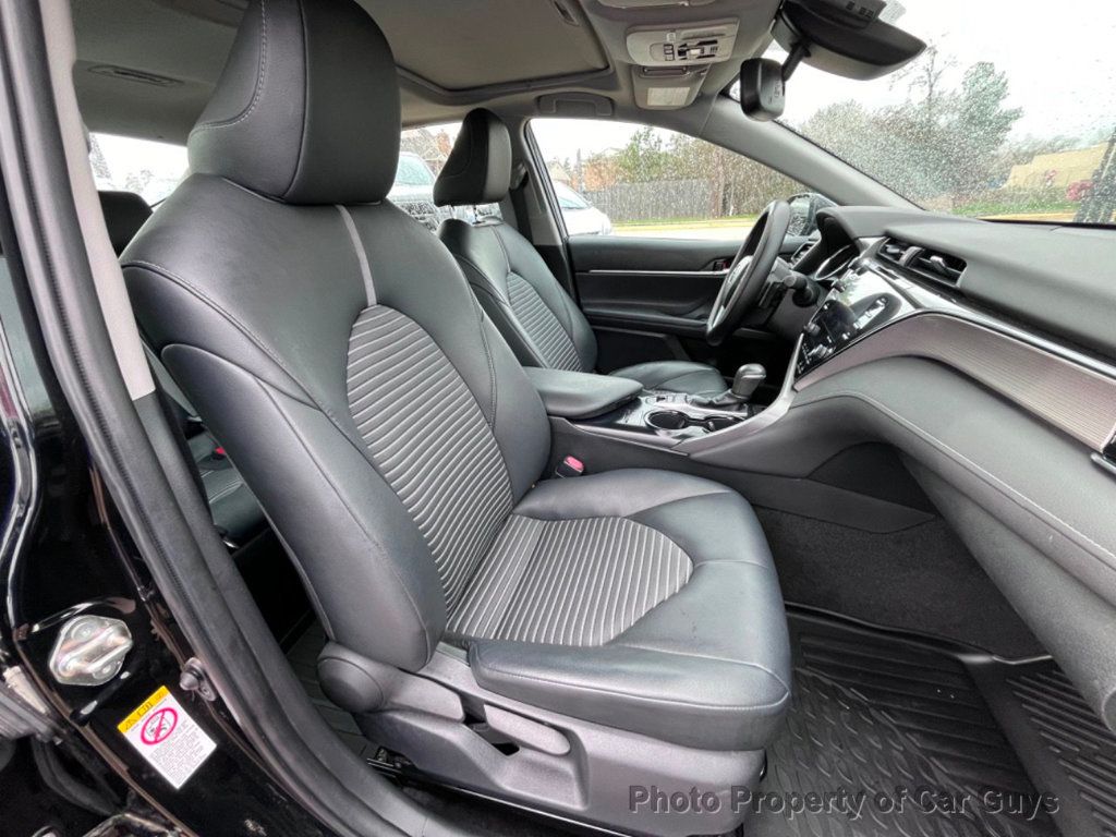 2019 Toyota Camry Hybrid SE CVT - 22318453 - 27