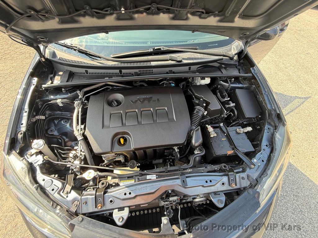 2019 Toyota Corolla L photo 17