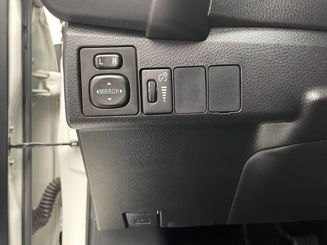 2019 Toyota Corolla L CVT - 22942117 - 18