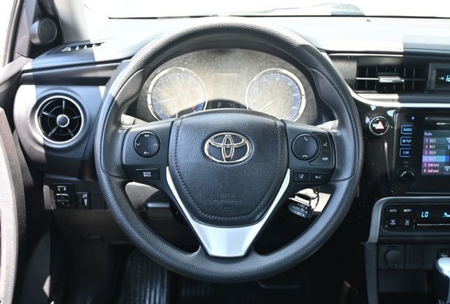 2019 Toyota Corolla LE - 23051283 - 12
