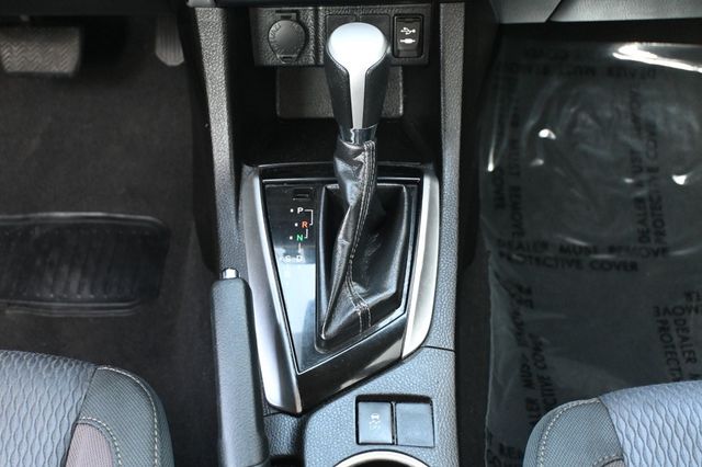 2019 Toyota Corolla LE - 23066015 - 12