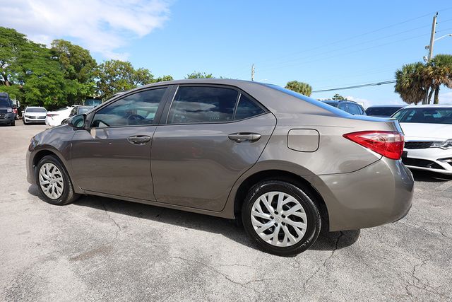2019 TOYOTA COROLLA LE CVT - 22944560 - 5