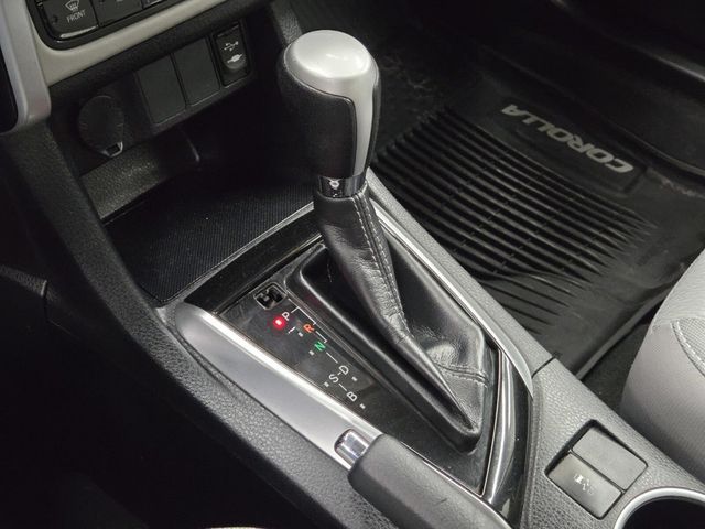 2019 Toyota Corolla LE CVT - 22974840 - 19