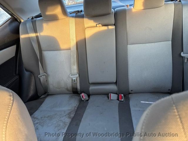 2019 Toyota Corolla LE CVT - 22957653 - 9