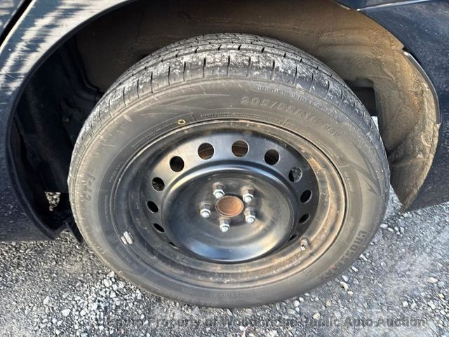 2019 Toyota Corolla LE CVT - 22957653 - 14