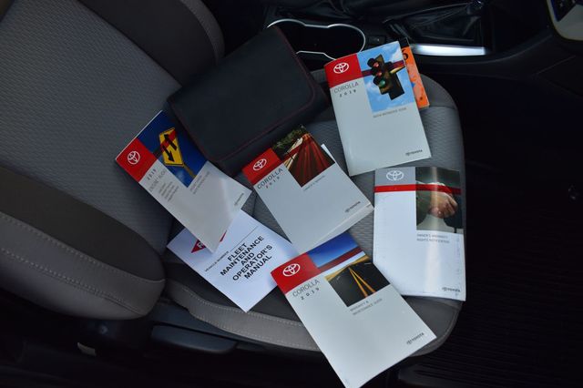 2019 Toyota Corolla LE CVT - 22940673 - 12