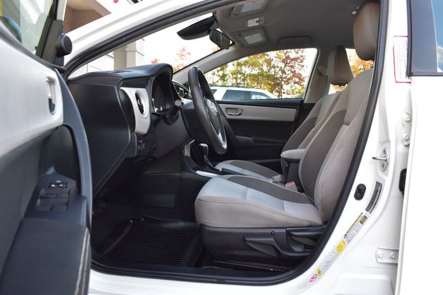 2019 Toyota Corolla LE CVT - 22940673 - 13