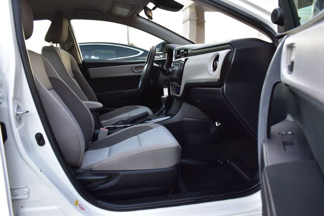 2019 Toyota Corolla LE CVT - 22940673 - 16