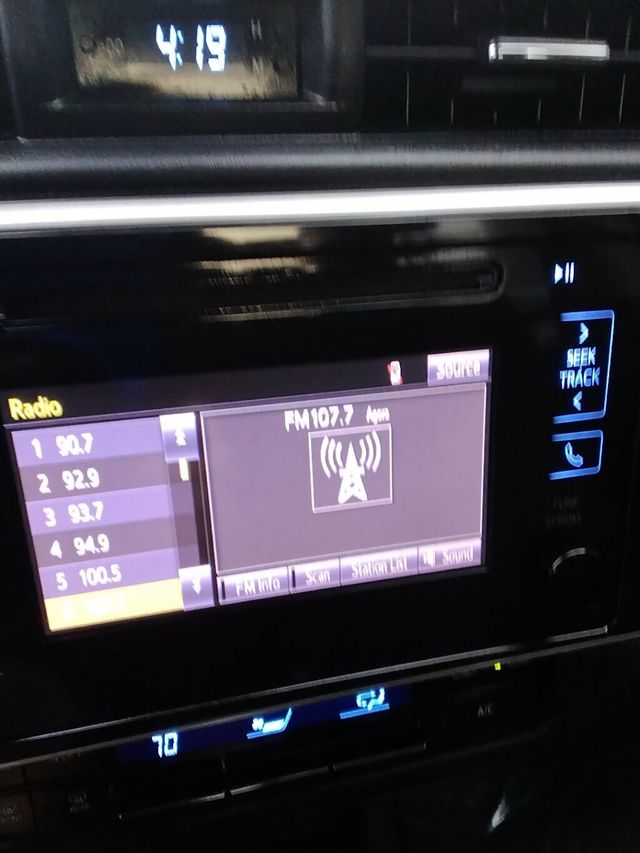 2019 Toyota Corolla LE CVT - 22947152 - 16