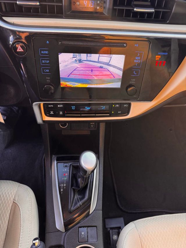 2019 Toyota Corolla LE CVT - 22973851 - 12