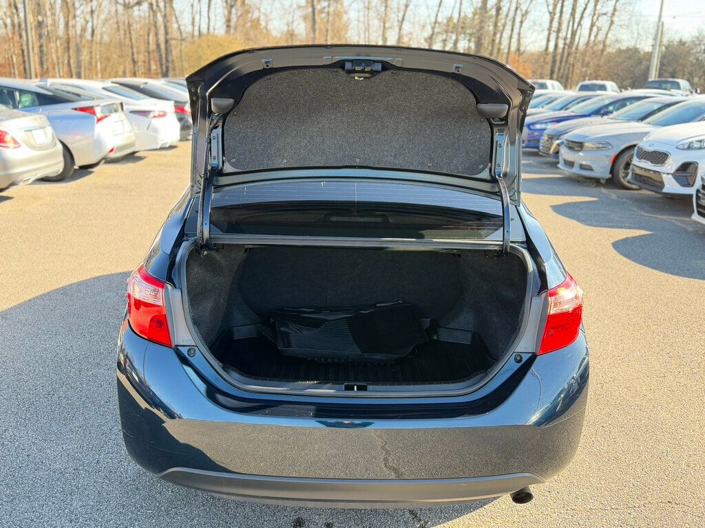2019 Toyota Corolla LE CVT - 22973664 - 26