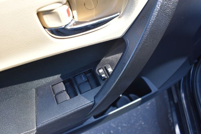 2019 Toyota Corolla LE CVT - 23061640 - 19