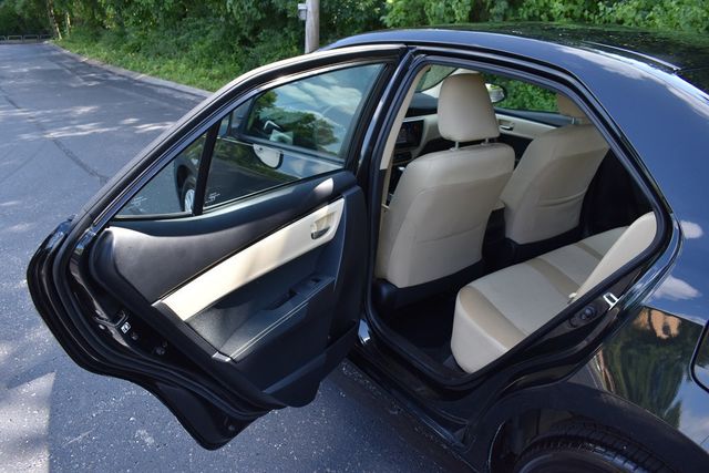 2019 Toyota Corolla LE CVT - 23061640 - 35