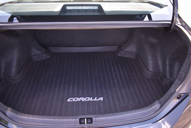 2019 Toyota Corolla LE CVT - 23061640 - 37
