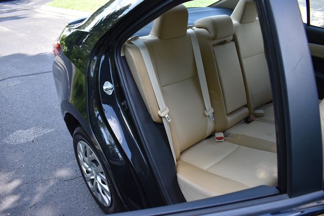 2019 Toyota Corolla LE CVT - 23061640 - 3