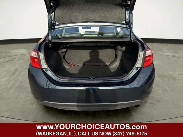 2019 Toyota Corolla LE CVT - 23014705 - 12