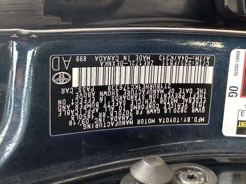 2019 Toyota Corolla LE CVT - 23014705 - 22