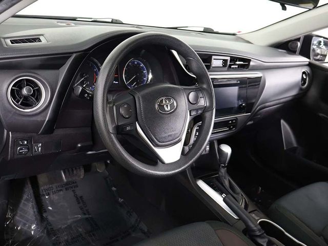 2019 Toyota Corolla LE CVT - 23019635 - 22