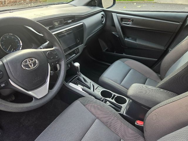 2019 Toyota Corolla LE CVT - 22944271 - 11