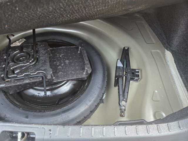 2019 Toyota Corolla LE CVT - 22944271 - 14