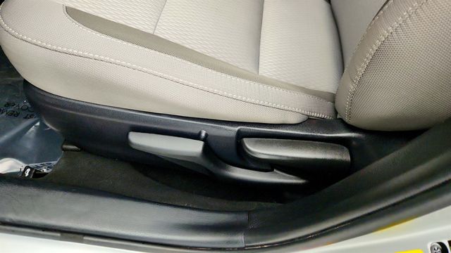 2019 Toyota Corolla LE CVT - 23008089 - 10