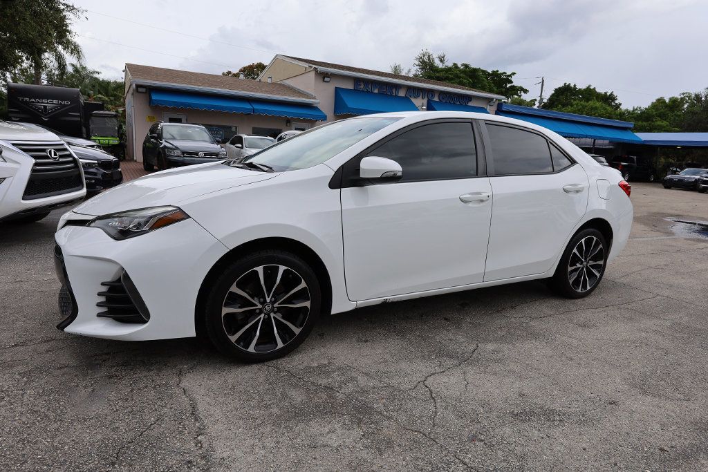 2019 Toyota Corolla L photo 2